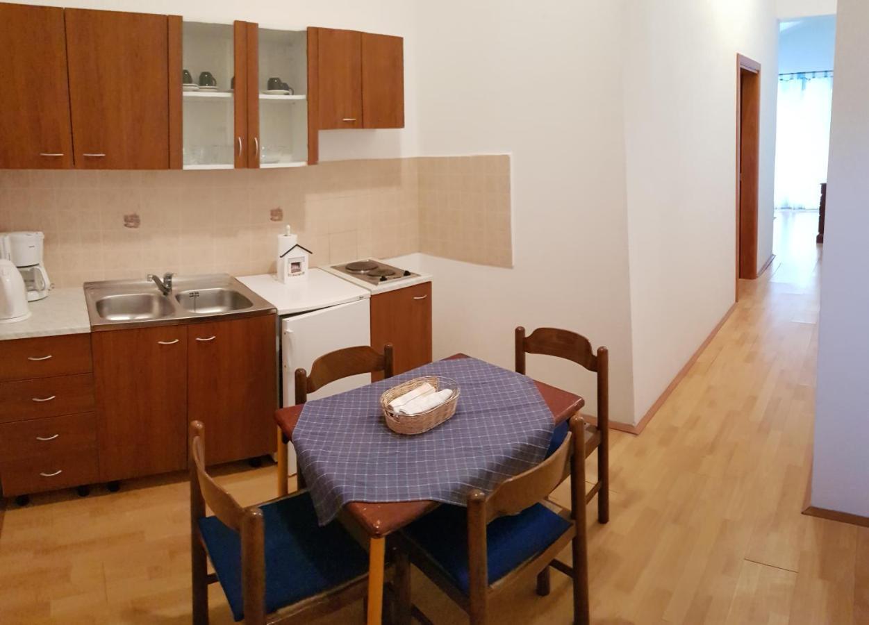 Apartments Akiki Karlobag Zewnętrze zdjęcie