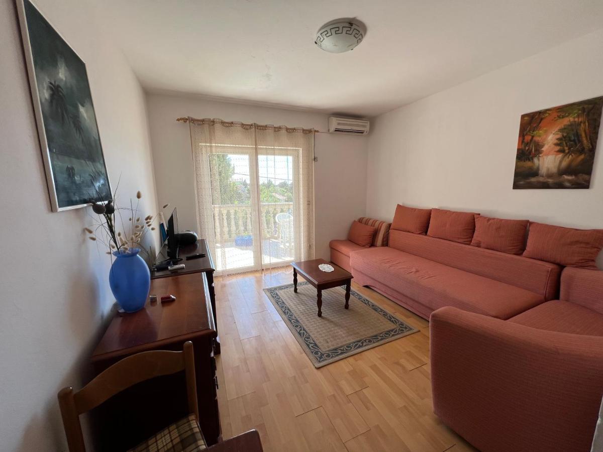 Apartments Akiki Karlobag Zewnętrze zdjęcie