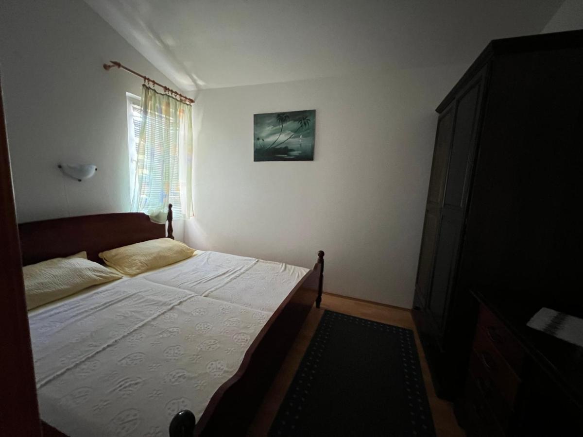 Apartments Akiki Karlobag Zewnętrze zdjęcie