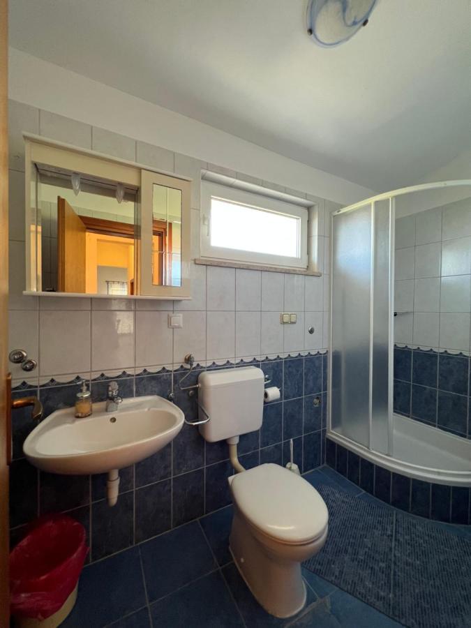 Apartments Akiki Karlobag Zewnętrze zdjęcie